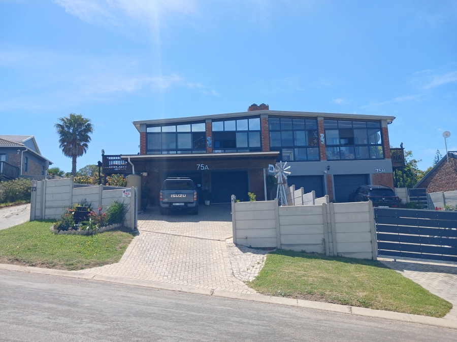 4 Bedroom Property for Sale in Dana Bay Western Cape
